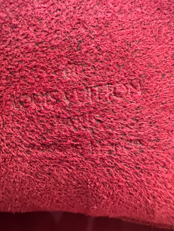 ルイヴィトン マルチカラー （ブランドバッグ）の商品画像 - 査定依頼日：2025年8月20日 - 最高査定価格：130,000円