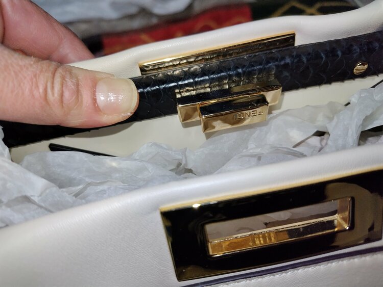 フェンディ  （ブランドバッグ）の商品画像 - 査定依頼日：2026年1月17日 - 最高査定価格：200,000円