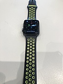 Apple Watch Nike+ 42mm スペースグレイアルミニウムケースと