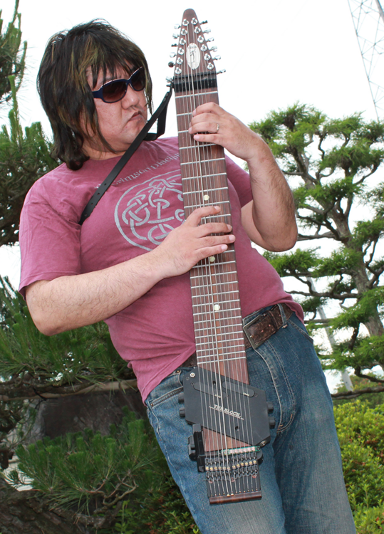 Chapman's Stick 12 strings Grand（ピアノ・楽器・PA機材）の商品画像 - 査定依頼日：2026年5月15日 - 最高査定価格：100,000円