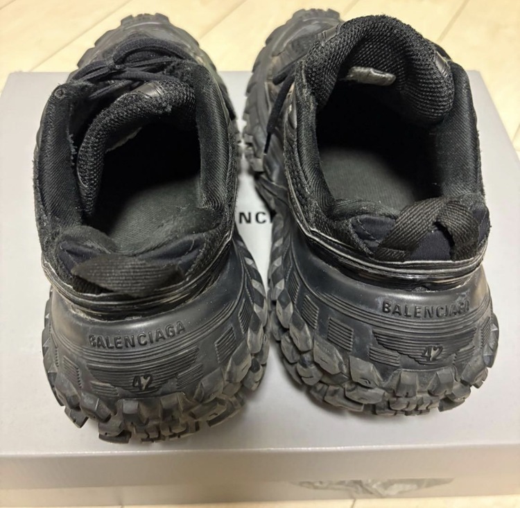 バレンシアガ  （ブランドバッグ）の商品画像 - 査定依頼日：2026年1月29日 - 最高査定価格：22,000円