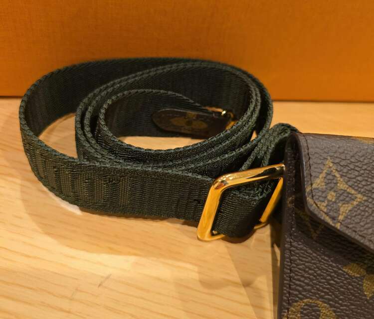 ルイヴィトン ダミエ （ブランドバッグ）の商品画像 - 査定依頼日：2025年2月10日 - 最高査定価格：180,000円