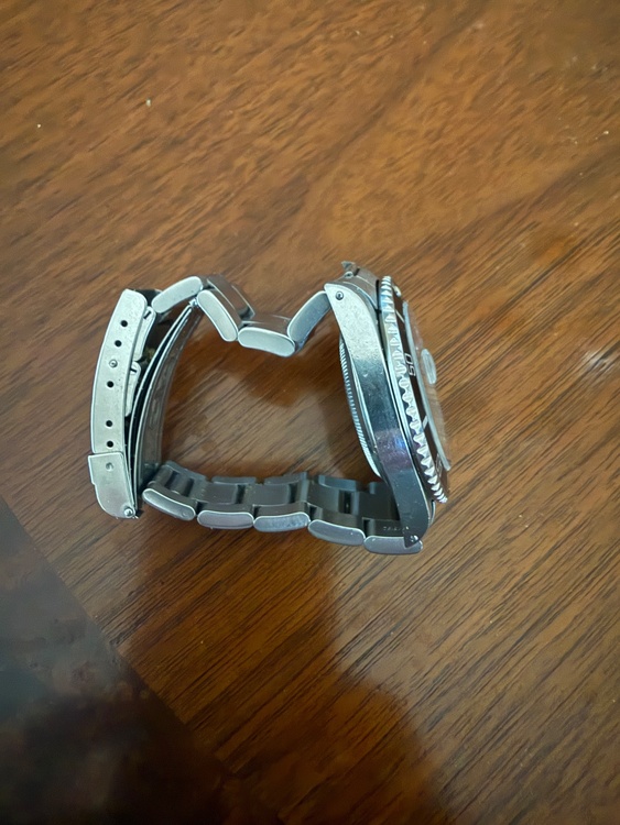 ロレックス サブマリーナー 1661（高級時計）の商品画像 - 査定依頼日：2026年1月5日 - 最高査定価格：1,330,000円