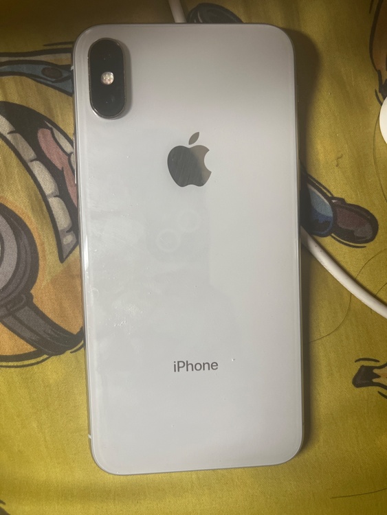 iPhoneX 256GB SIMフリー（スマホ）の商品画像 - 査定依頼日：2026年3月15日 - 最高査定価格：11,000円