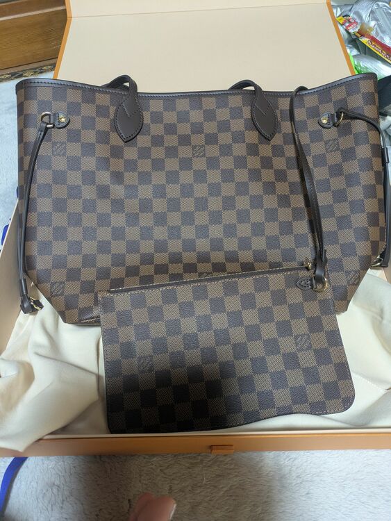 ダミエ（古着・ファッション）の商品画像 - 査定依頼日：2025年8月26日 - 最高査定価格：130,000円