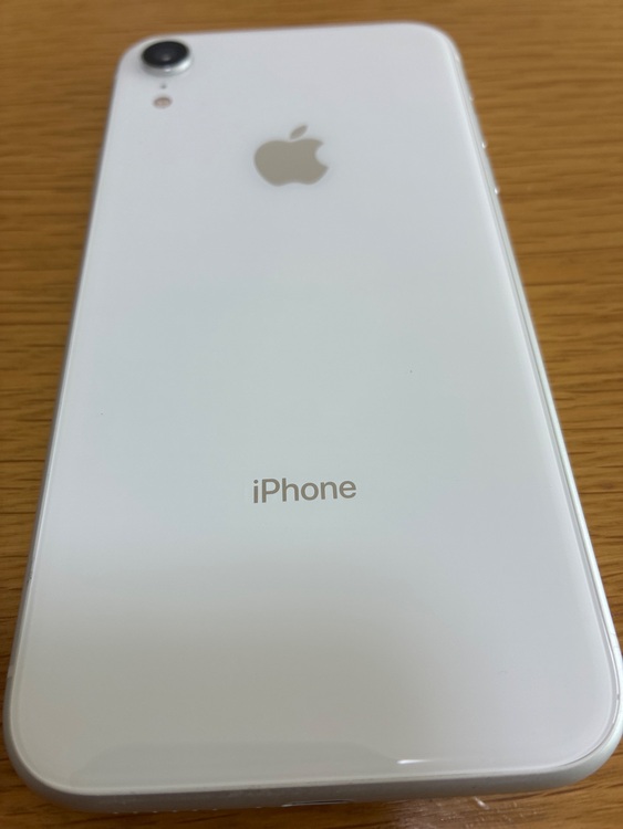iphoneXR 64GB（スマホ）の商品画像 - 査定依頼日：2025年6月6日 - 最高査定価格：16,000円