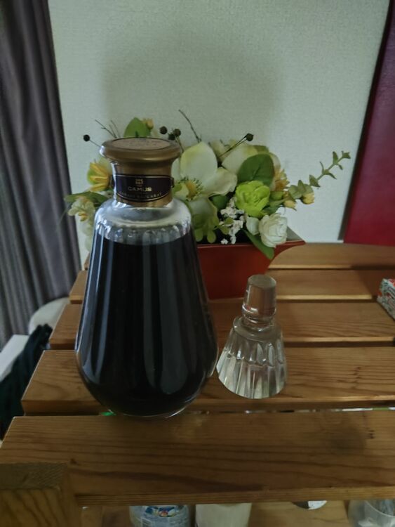 ブランデー カミュ （お酒）の商品画像 - 査定依頼日：2025年8月9日 - 最高査定価格：9,000円