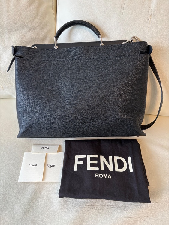 フェンディ（ブランドバッグ）の商品画像 - 査定依頼日：2026年6月25日 - 最高査定価格：150,000円