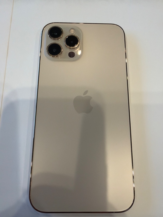 iPhone 12 Pro Max 256GB SIMフリー（スマホ）の商品画像 - 査定依頼日：2026年4月15日 - 最高査定価格：50,000円