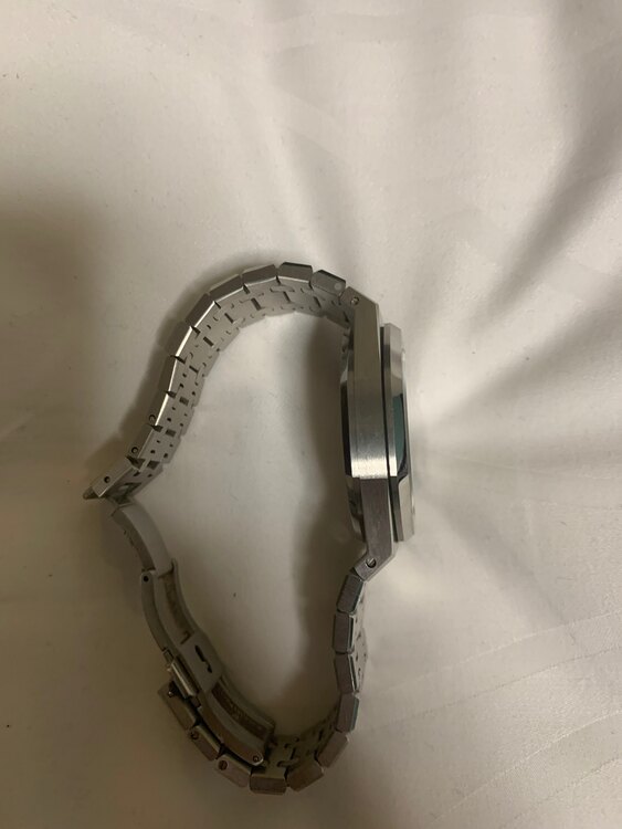 オーデマピゲ ロイヤルオーク （高級時計）の商品画像 - 査定依頼日：2025年4月11日 - 最高査定価格：4,200,000円