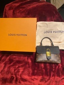 ロッキーBB（ブランドバッグ）の商品画像 - 査定依頼日：2026年3月22日 - 最高査定価格：150,000円