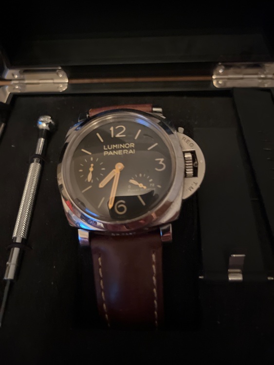 パネライ ルミノール PAM0042（高級時計）の商品画像 - 査定依頼日：2025年7月12日 - 最高査定価格：650,000円