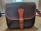 マカダム　ショルダーバッグ（ブランドバッグ）の商品画像 - 査定依頼日：2025年4月24日 - 最高査定価格：15,000円