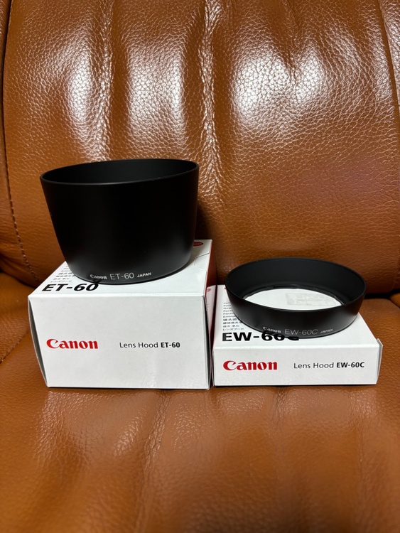 EOS kiss  X4 ダブルズームキット（カメラ）の商品画像 - 査定依頼日：2026年3月23日 - 最高査定価格：15,000円