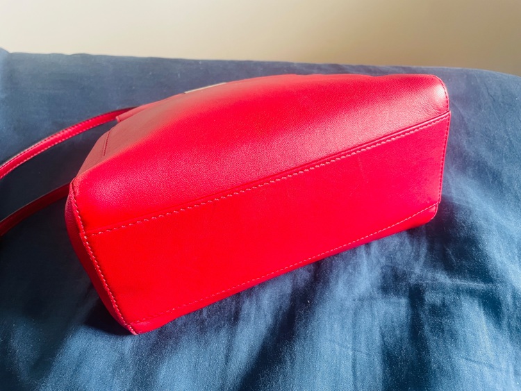 ピーカブーミニ、モンスター（ブランドバッグ）の商品画像 - 査定依頼日：2025年6月20日 - 最高査定価格：100,000円