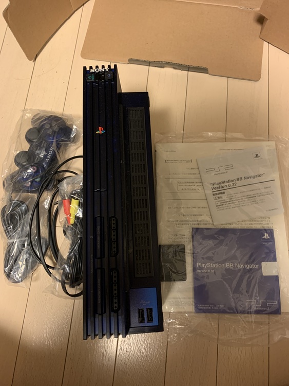 プレイステーション2 ミッドナイトブラック・ブラック SCPH-50000NB（ゲーム機本体・ゲームソフト）の商品画像 - 査定依頼日：2021年9月22日 - 最高査定価格：5,000円