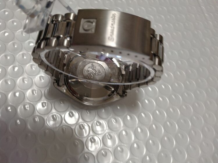 オメガスピードマスタートリプルカレンダー（高級時計）の商品画像 - 査定依頼日：2025年6月11日 - 最高査定価格：260,000円