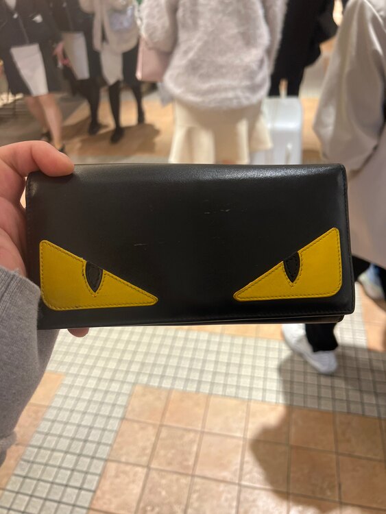 フェンディ  （ブランドバッグ）の商品画像 - 査定依頼日：2025年3月29日 - 最高査定価格：23,000円