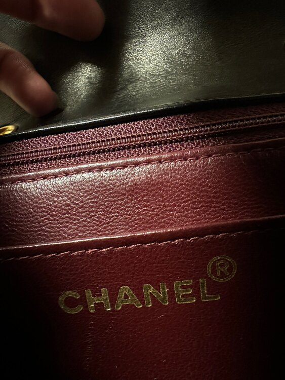 マトラッセダイアナフラップ（ブランドバッグ）の商品画像 - 査定依頼日：2025年3月31日 - 最高査定価格：350,000円