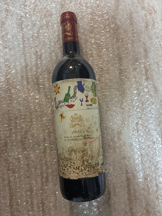 シャトームートンロートシルト（お酒）の商品画像 - 査定依頼日：2026年3月7日 - 最高査定価格：37,000円