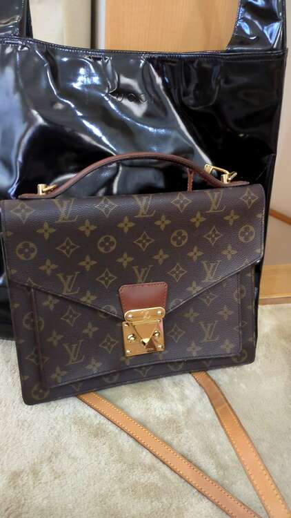 ルイヴィトン エピ （ブランドバッグ）の商品画像 - 査定依頼日：2025年3月24日 - 最高査定価格：60,000円