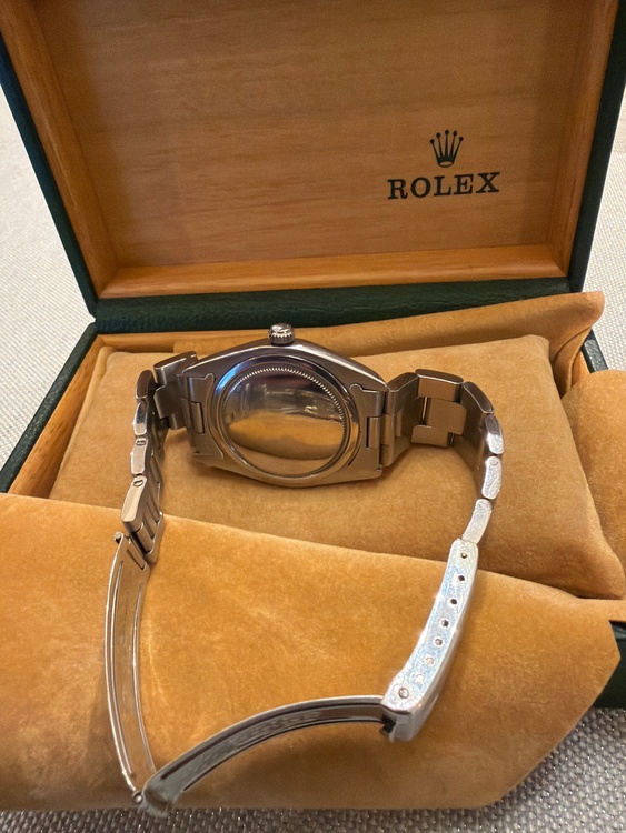 ロレックス パーペチュアルデイト （高級時計）の商品画像 - 査定依頼日：2026年1月7日 - 最高査定価格：500,000円