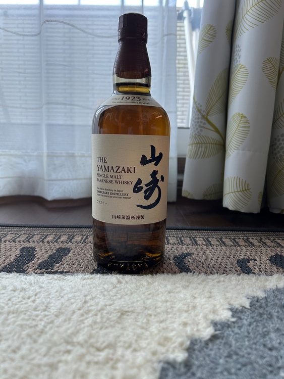 ウイスキー サントリー山崎 （お酒）の商品画像 - 査定依頼日：2026年1月15日 - 最高査定価格：9,500円