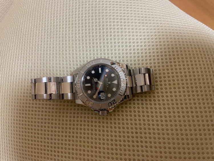 ロレックス ヨットマスター （高級時計）の商品画像 - 査定依頼日：2026年2月16日 - 最高査定価格：2,000,000円