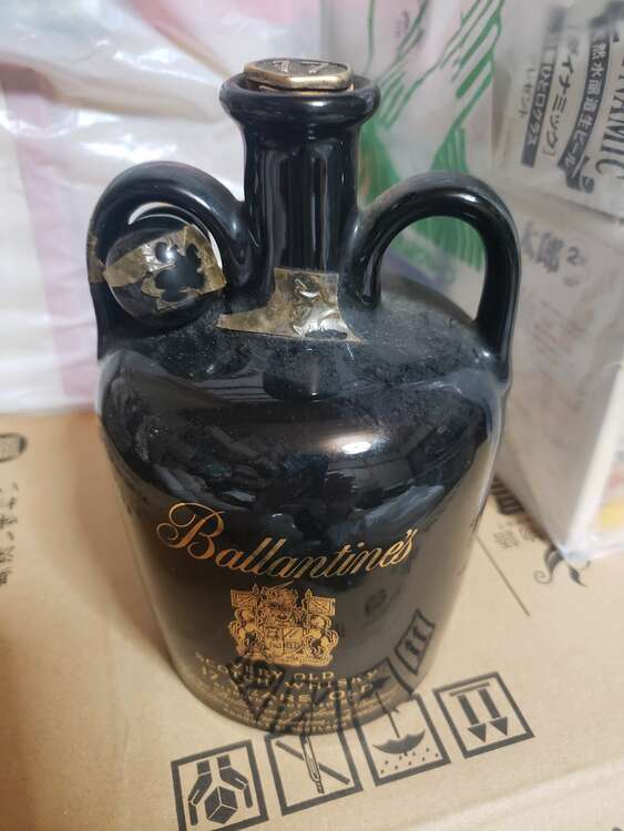 ballantine（お酒）の商品画像 - 査定依頼日：2025年4月27日 - 最高査定価格：2,000円