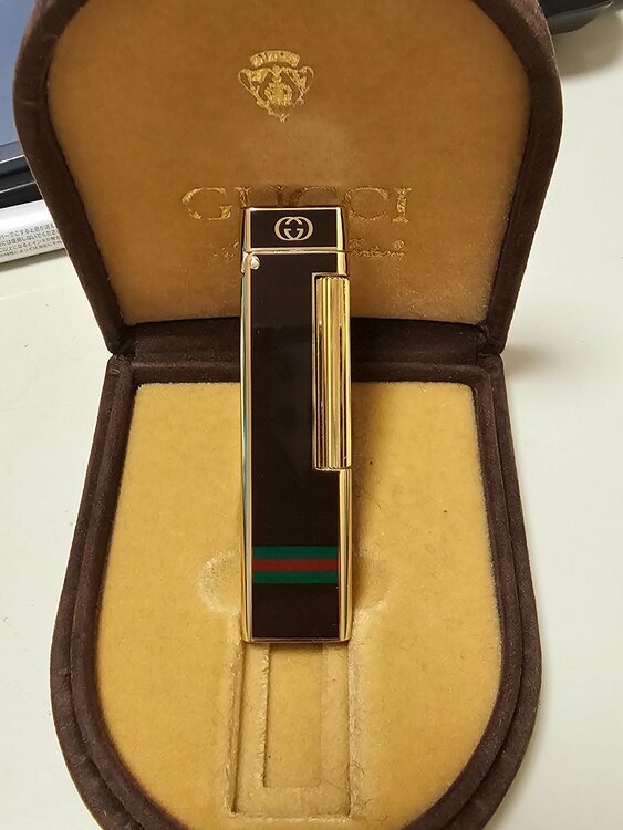 グッチライター（喫煙具）の商品画像 - 査定依頼日：2025年12月15日 - 最高査定価格：5,000円