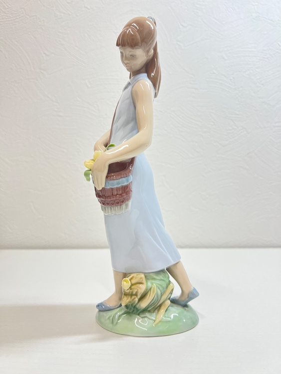 LIADRO チューリップガーデン（美術品・骨董品）の商品画像 - 査定依頼日：2026年6月28日 - 最高査定価格：5,000円