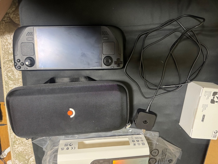 steam deck oled 512GB（ゲーム機本体・ゲームソフト）の商品画像 - 査定依頼日：2026年6月13日 - 最高査定価格：70,000円