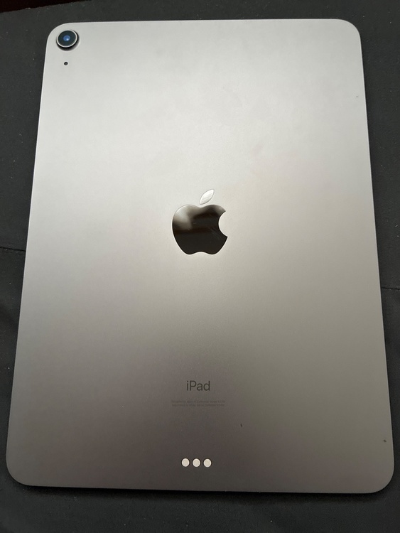 Apple iPad Air (10.9インチ, Wi-Fi, 64GB) -（PC・タブレット）の商品画像 - 査定依頼日：2025年12月20日 - 最高査定価格：34,000円