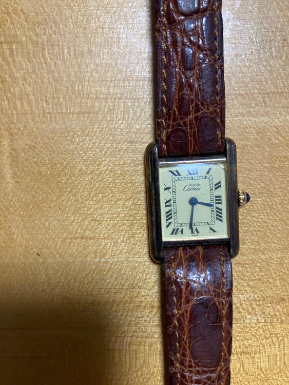 カルティエ タンク 80161595700（高級時計）の商品画像 - 査定依頼日：2025年3月27日 - 最高査定価格：200,000円