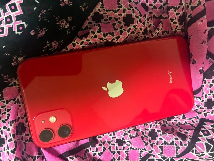 iPhone iPhone11 64GB SIMフリー（スマホ）の商品画像 - 査定依頼日：2026年7月13日 - 最高査定価格：20,000円