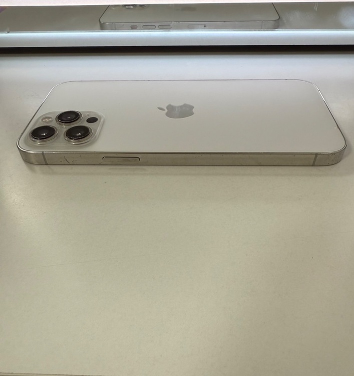 iPhone 12 Pro Max 256GB SIMフリー（スマホ）の商品画像 - 査定依頼日：2025年9月19日 - 最高査定価格：45,000円