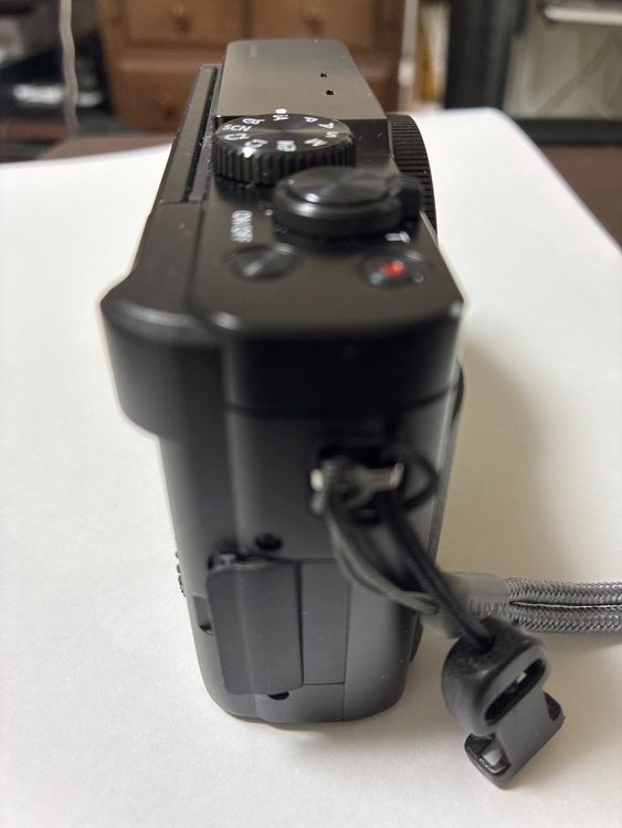LUMIX TZ99（カメラ）の商品画像 - 査定依頼日：2026年9月12日 - 最高査定価格：55,000円