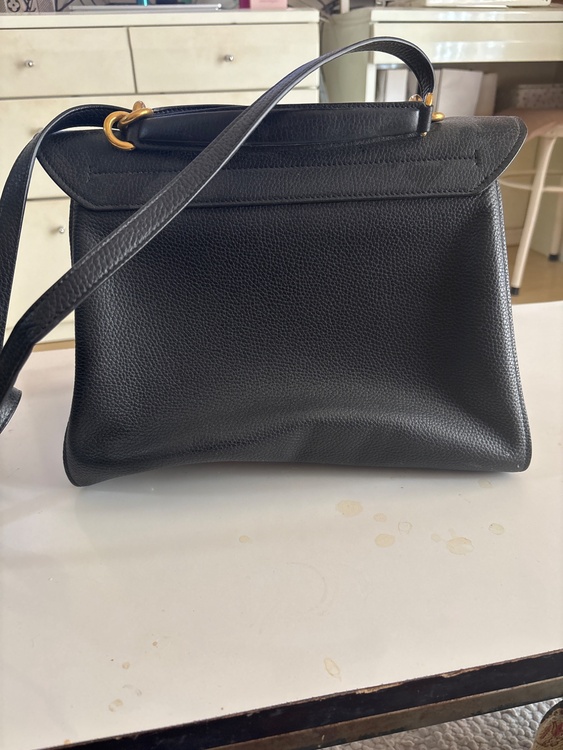 フェラガモ  （ブランドバッグ）の商品画像 - 査定依頼日：2026年1月23日 - 最高査定価格：45,000円