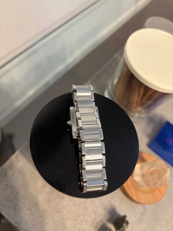 カルティエ タンク （高級時計）の商品画像 - 査定依頼日：2025年9月20日 - 最高査定価格：520,000円