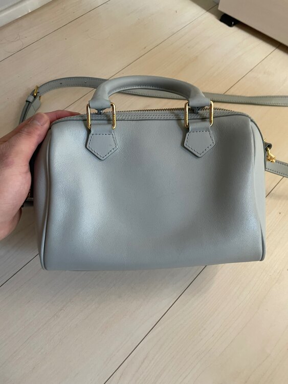 セリーヌ  （ブランドバッグ）の商品画像 - 査定依頼日：2025年2月22日 - 最高査定価格：160,000円