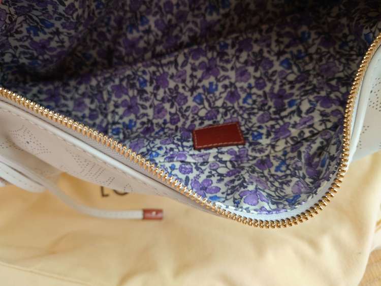 不明（ブランドバッグ）の商品画像 - 査定依頼日：2022年9月3日 - 最高査定価格：56,000円