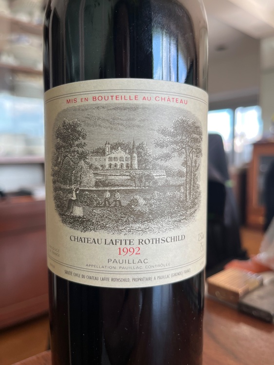 ワイン シャトーラフィットロートシルト （お酒）の商品画像 - 査定依頼日：2025年10月17日 - 最高査定価格：61,000円