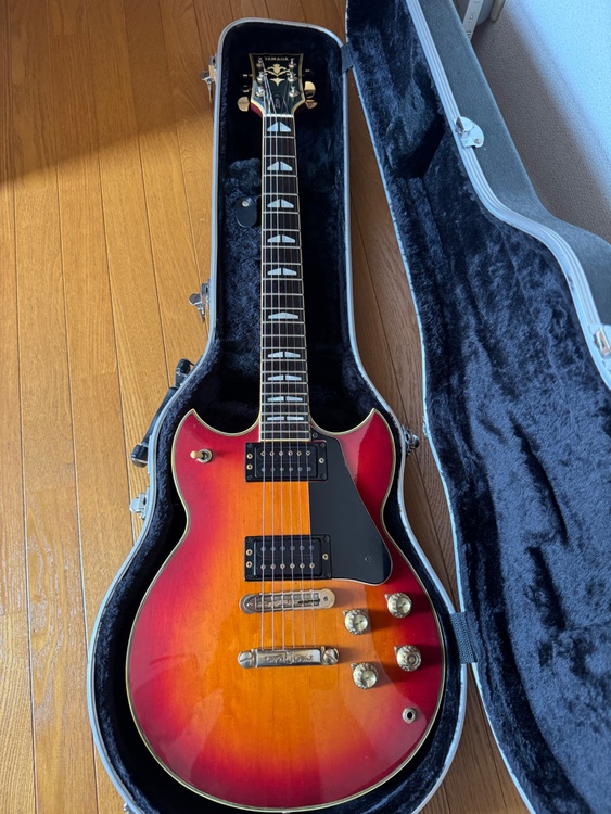 SG1000 レッドサンバースト（ピアノ・楽器・PA機材）の商品画像 - 査定依頼日：2026年4月18日 - 最高査定価格：92,000円