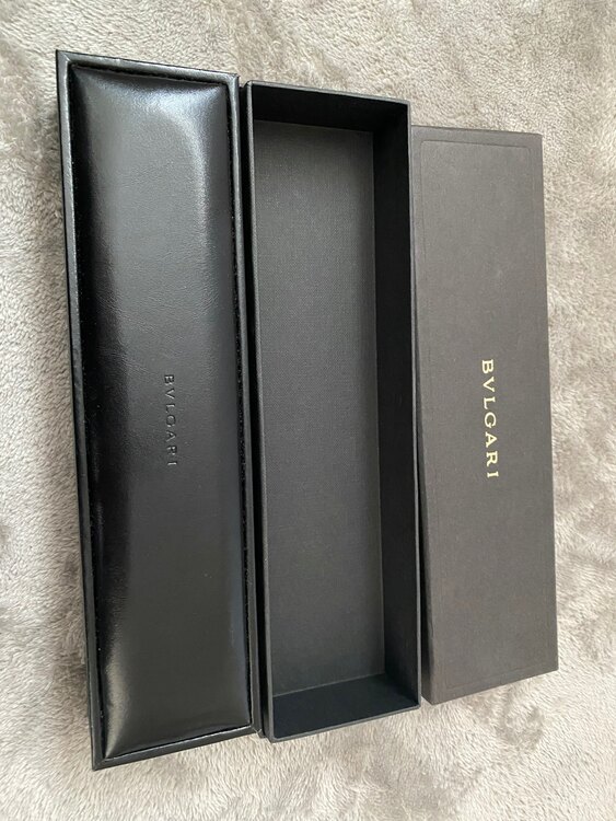 BVLGARI ビーゼロワン（金・貴金属）の商品画像 - 査定依頼日：2025年1月24日 - 最高査定価格：200,000円