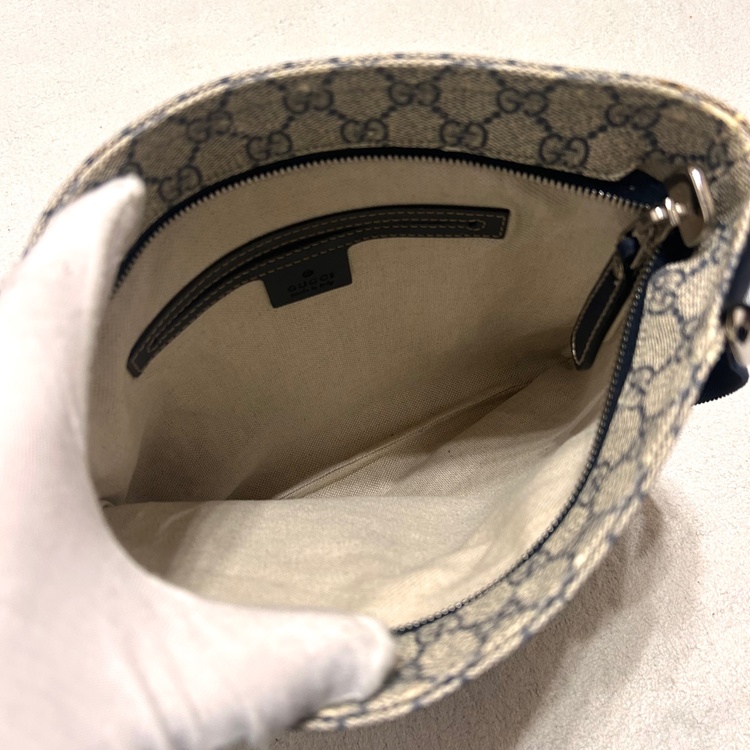 GGスプリーム　ショルダーバッグ（ブランドバッグ）の商品画像 - 査定依頼日：2026年2月1日 - 最高査定価格：100,000円