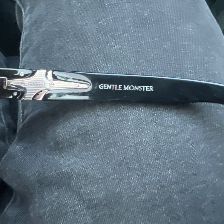 Gentle Monster Kant01（古着・ファッション）の商品画像 - 査定依頼日：2026年7月26日 - 最高査定価格：100,000円