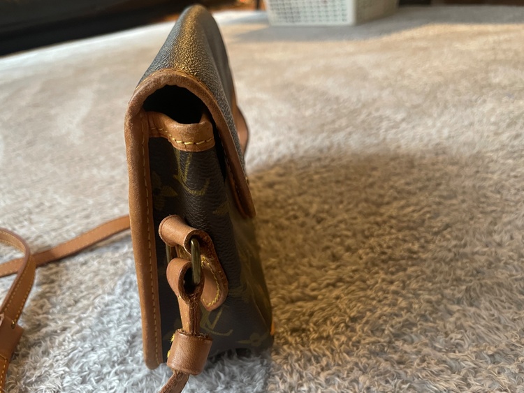 ルイヴィトン モノグラム （ブランドバッグ）の商品画像 - 査定依頼日：2026年3月10日 - 最高査定価格：90,000円