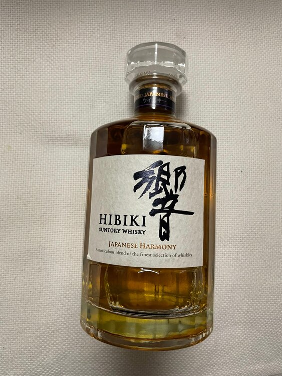 ウイスキー サントリー山崎 （お酒）の商品画像 - 査定依頼日：2025年2月14日 - 最高査定価格：10,000円