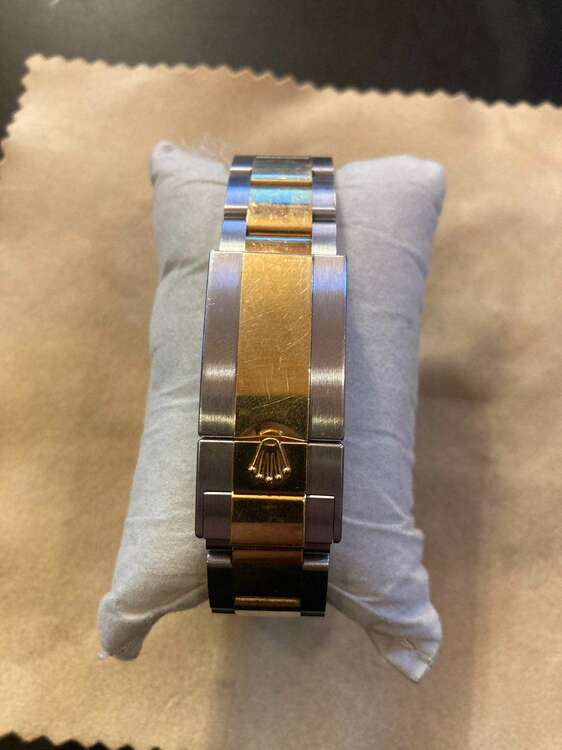 ロレックス デイトナ 116503（高級時計）の商品画像 - 査定依頼日：2024年12月20日 - 最高査定価格：3,050,000円