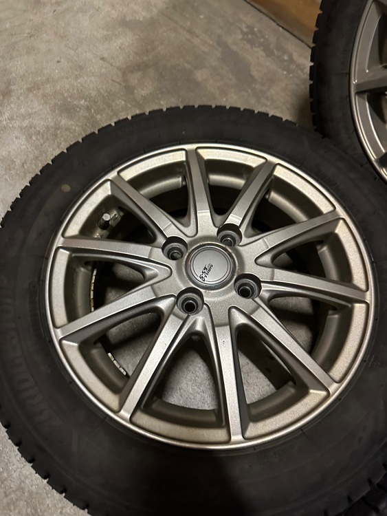 ブリザック VRX3　155/65R14 PIAA ワイパー（カー用品）の商品画像 - 査定依頼日：2025年8月17日 - 最高査定価格：5,000円